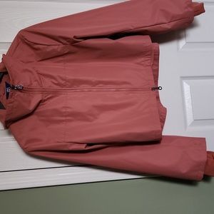 L- Windbreaker